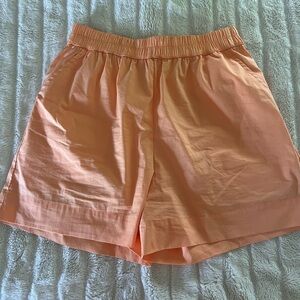 orange shorts